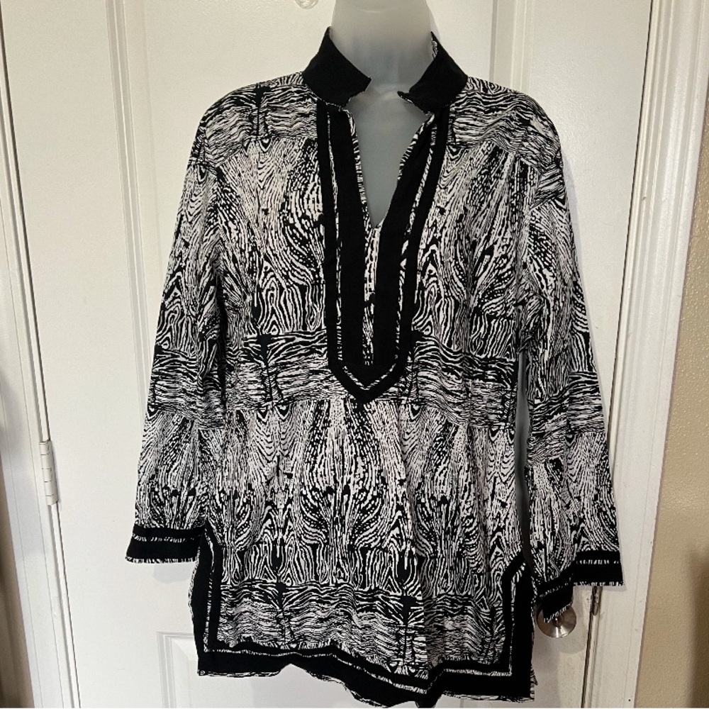 Dana Buchman Black and White Embellished‎ Tunic Large casual modest lightweight